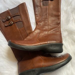 KEEN Tall Brown Leather Boots